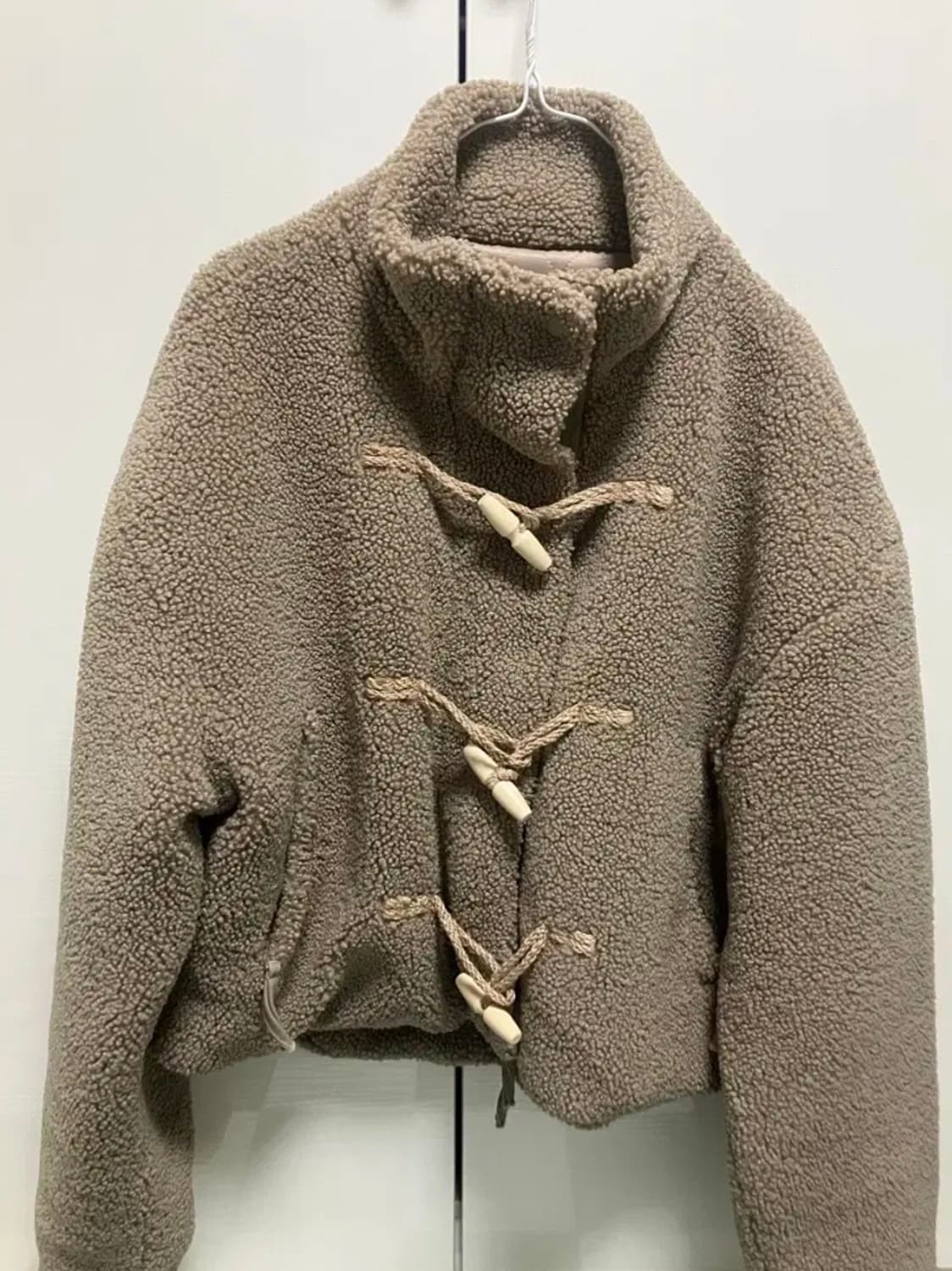 파르티멘토 플러피 숏자켓 뽀글이 코트 상품이미지3