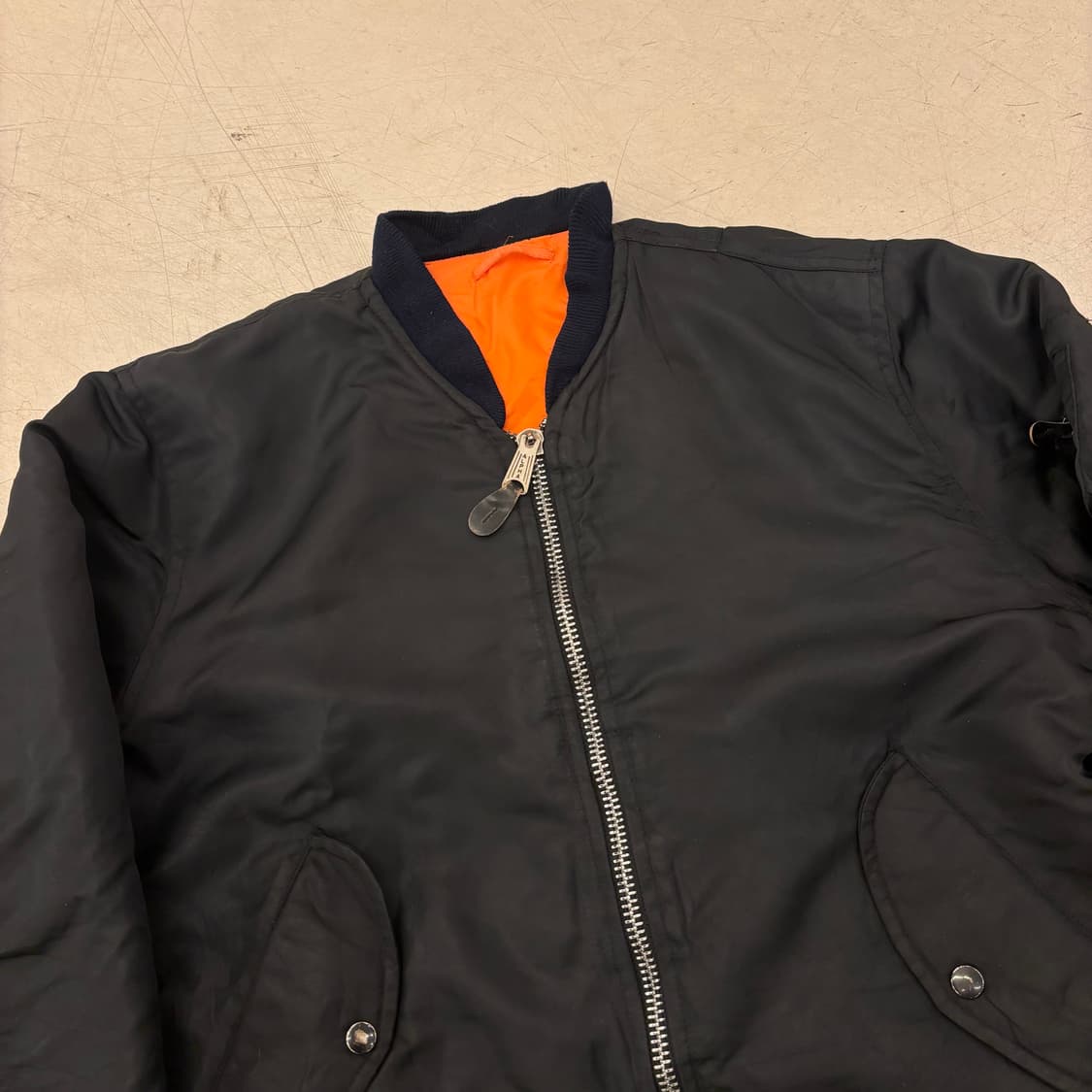 알파인더스트리 리버시블 ma-1 상품이미지2