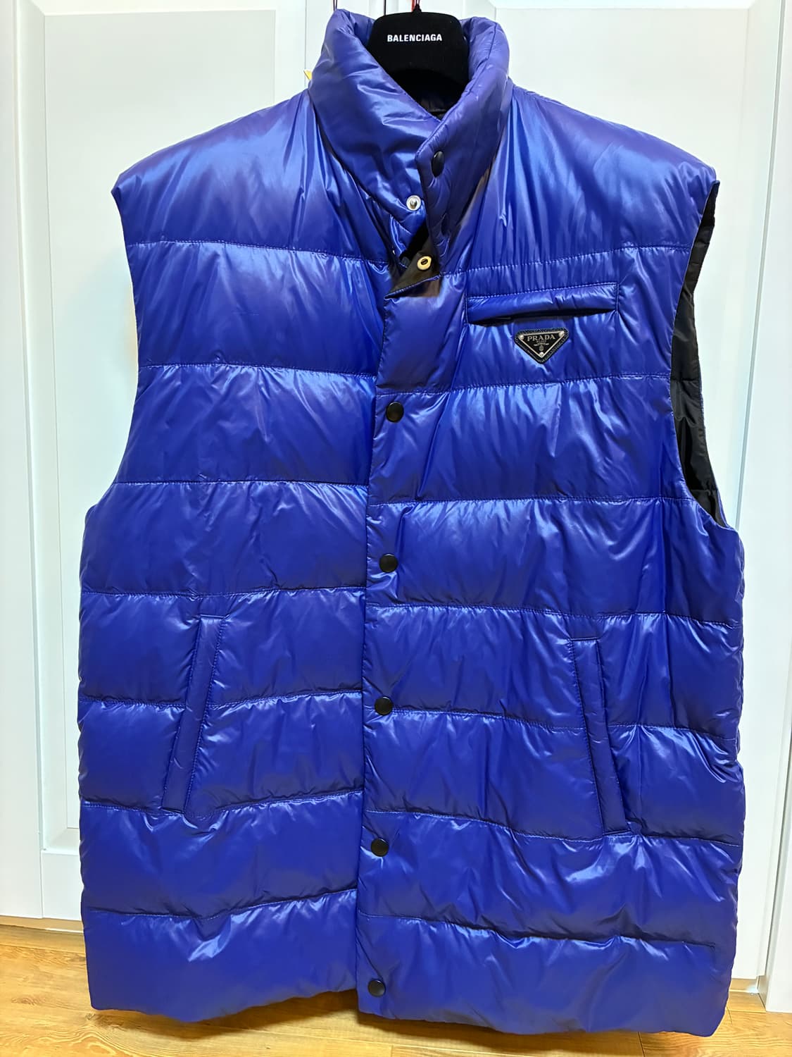 프라다 패딩 조끼 M 상품이미지5