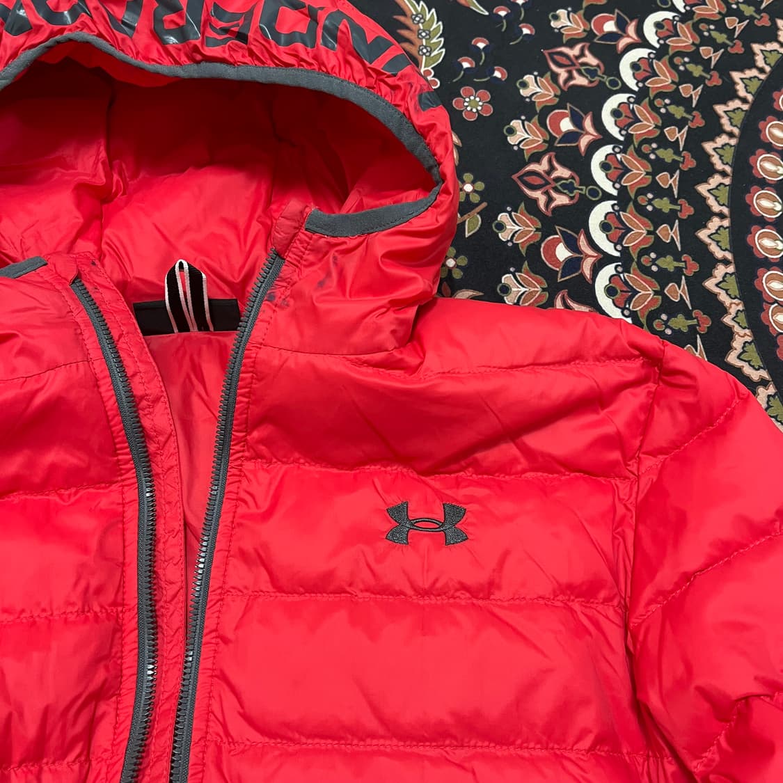 언더아머 덕다운 스톰 후드 경량 패딩 점퍼 160 상품이미지3