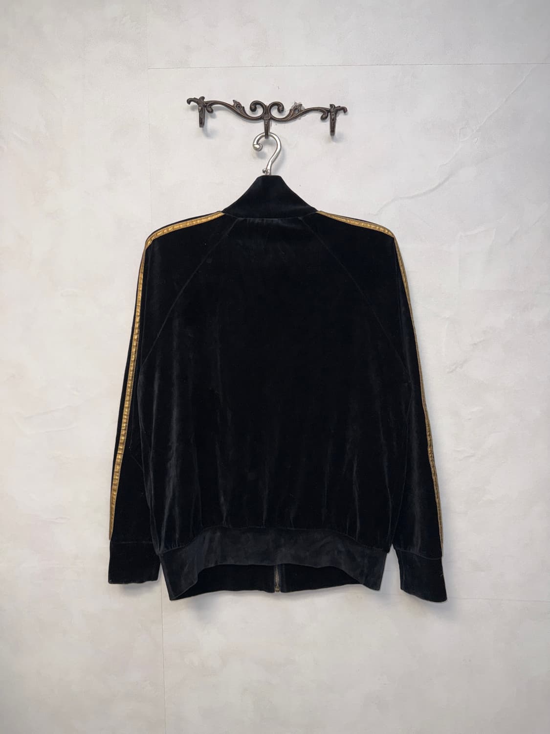 Adidas black gold velvet track setup 상품이미지4