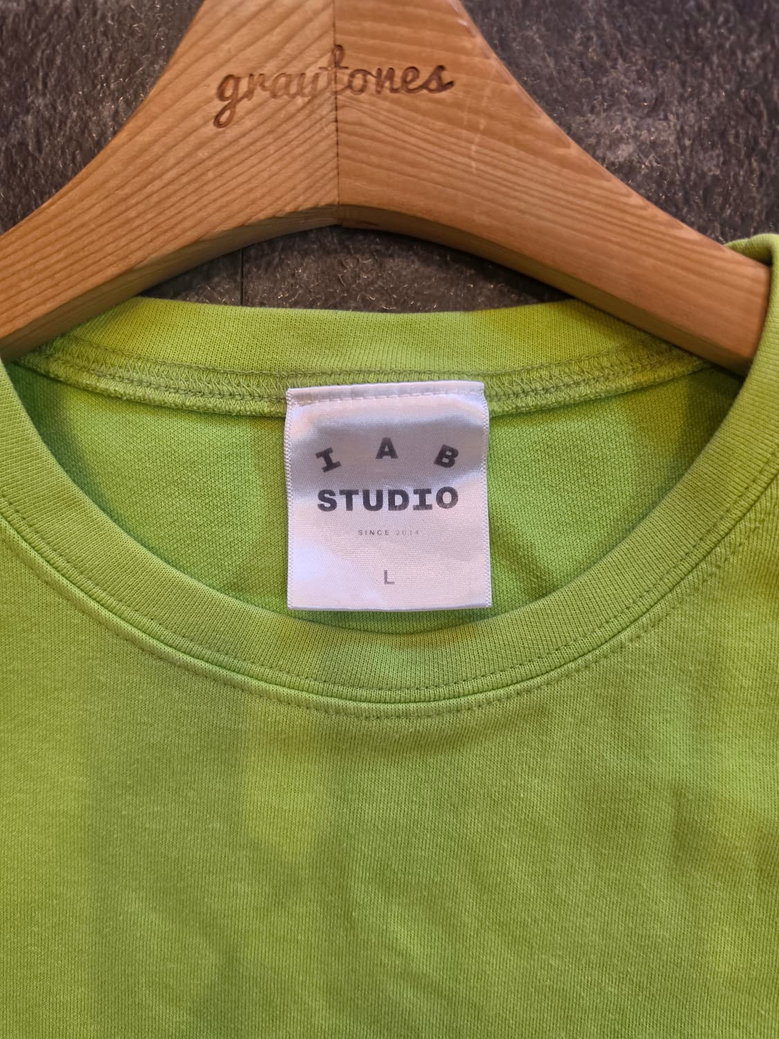 #IAB STUDIO 라임색 반팔 티셔츠 - L 상품이미지4