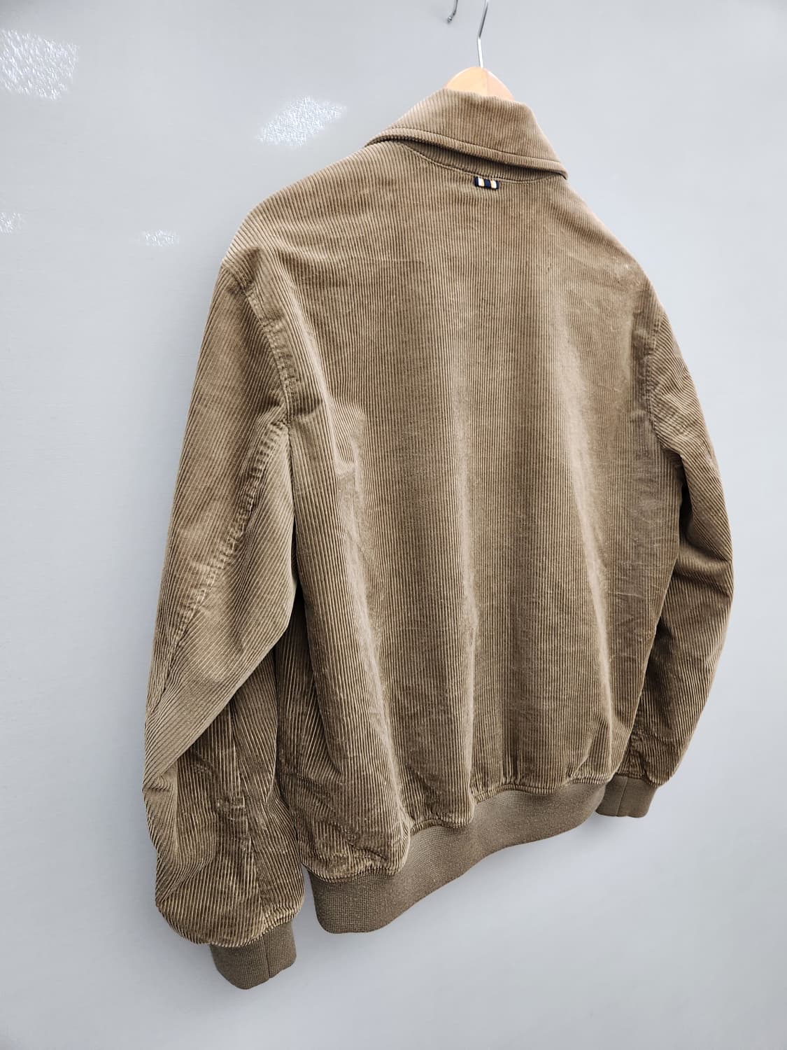 헤지스23FW 다크베이지 코듀로이 드리즐러 자켓 상품이미지6
