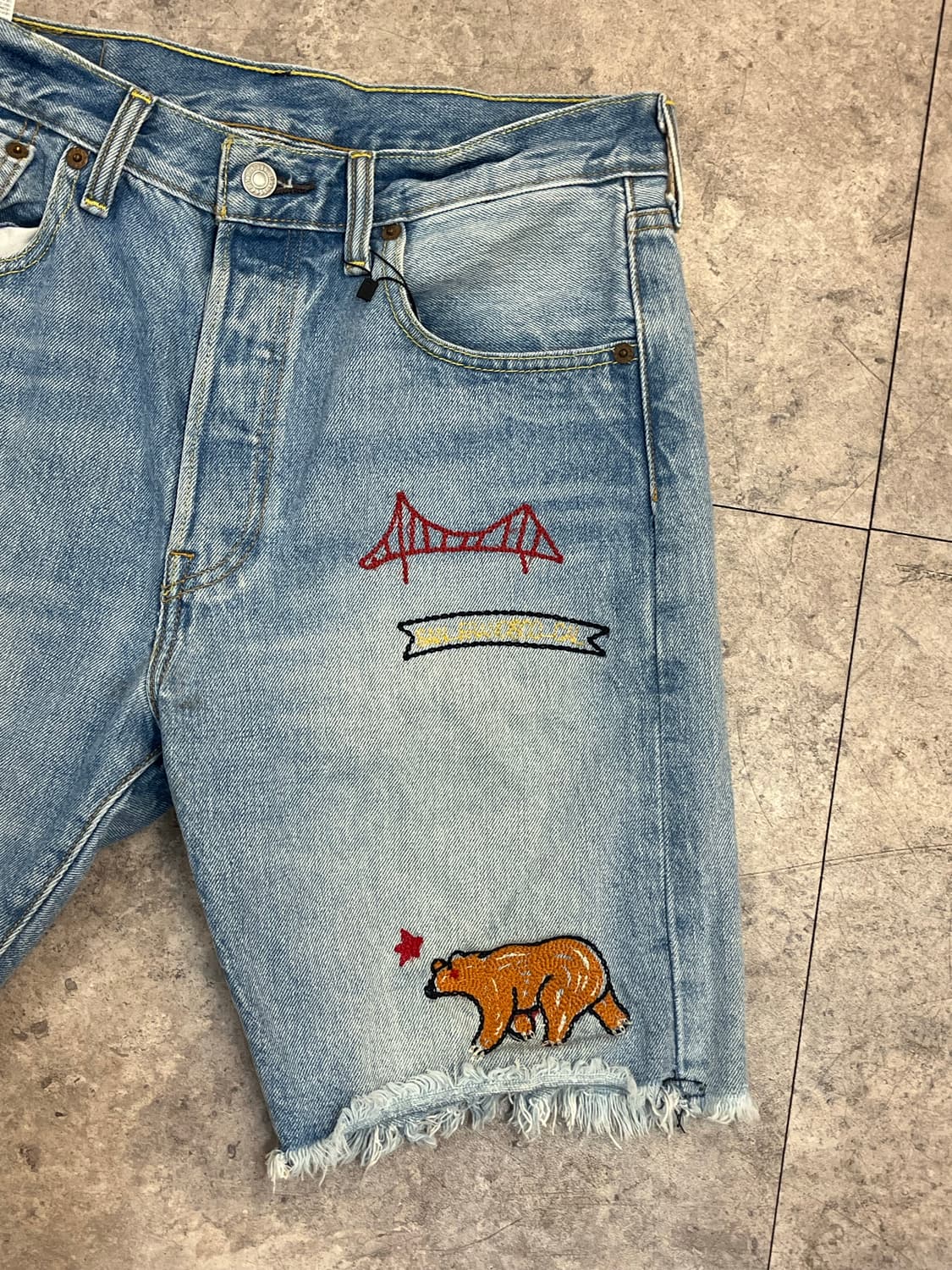 리바이스 501 CT 자수 하프 데님 팬츠 W76  #csz3569 상품이미지5