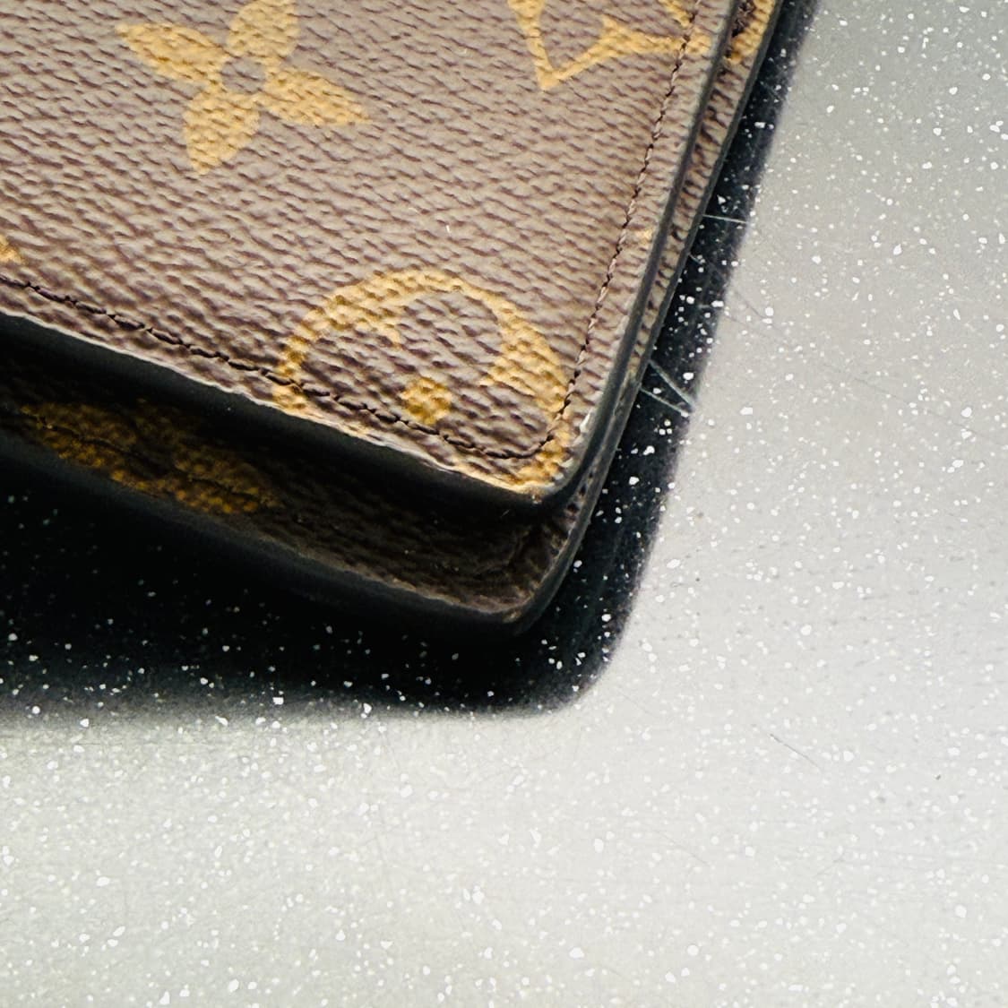 루이비통 멀티플 월릿 반지갑 상품이미지6