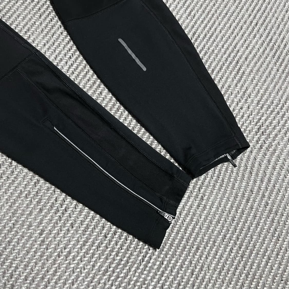 [L] Nike 나이키 스우시 런닝 타이즈 상품이미지3