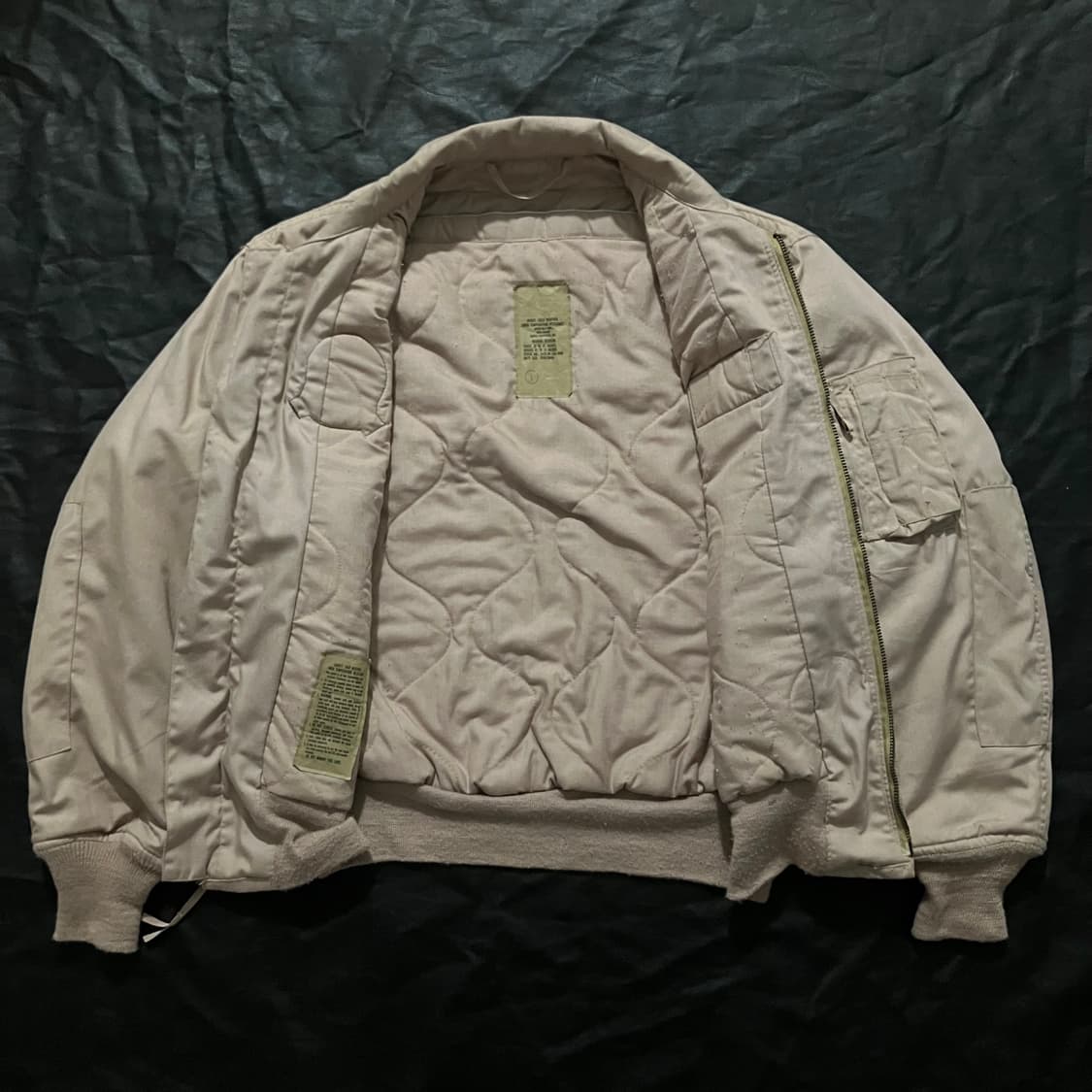 🇺🇸 90s USA ARMY 미군 CVC 탱커 자켓 베이지 탄 상품이미지3