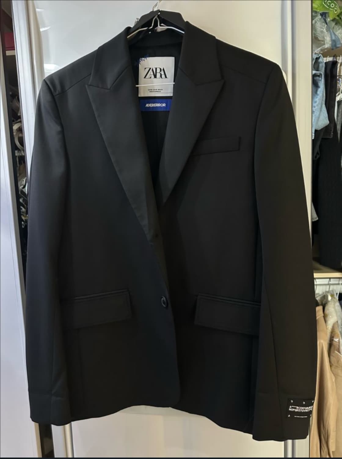 자라 아더에러 블레이저 xs 판매 상품이미지2