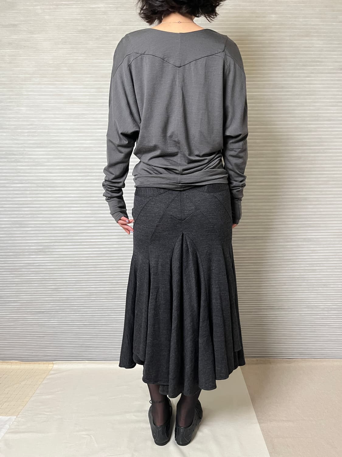 헬무트랭 울 컷앤소 니트 helmut lang 기모노소매 티어드롭넥 상품이미지9