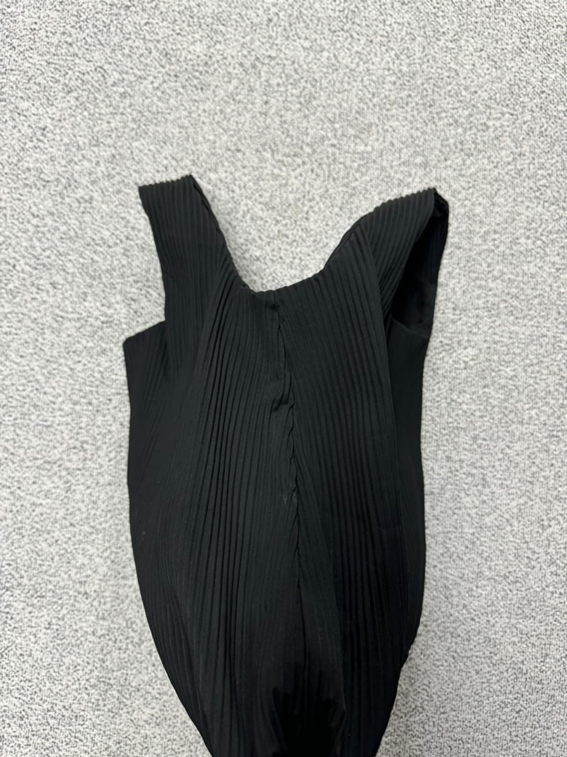 코스 플리츠 토트백 상품이미지7