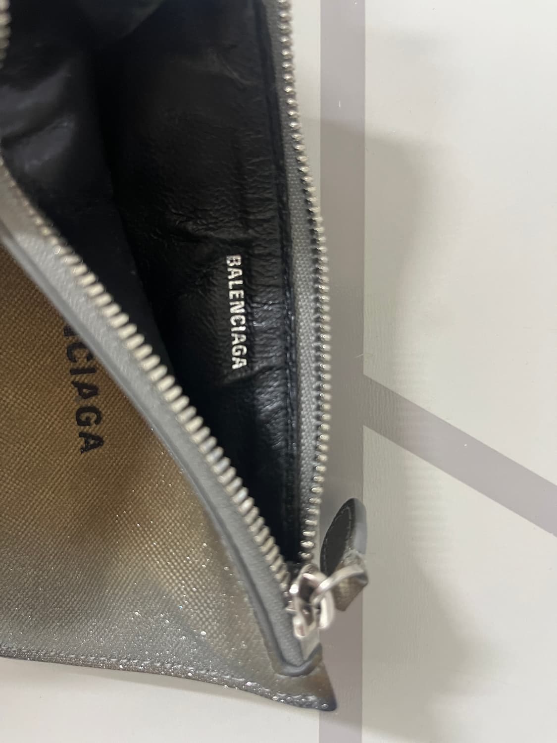 발렌시아가 지갑 상품이미지2