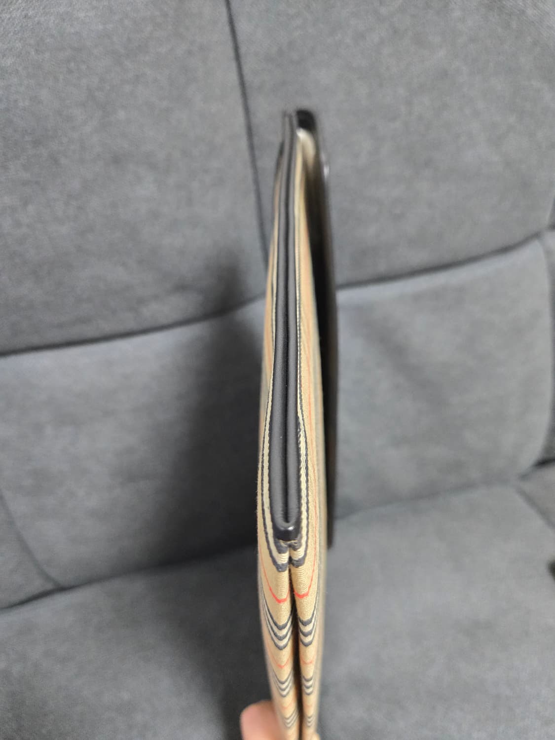 버버리 라지 1983 체크 엔벨로프 클러치 상품이미지6