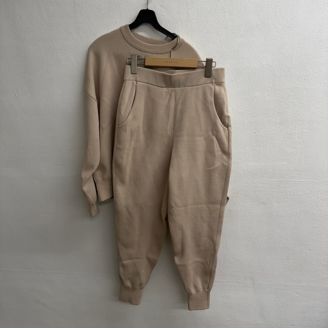 톰보이 맨투맨  조거팬츠세트 셋업 상품이미지1