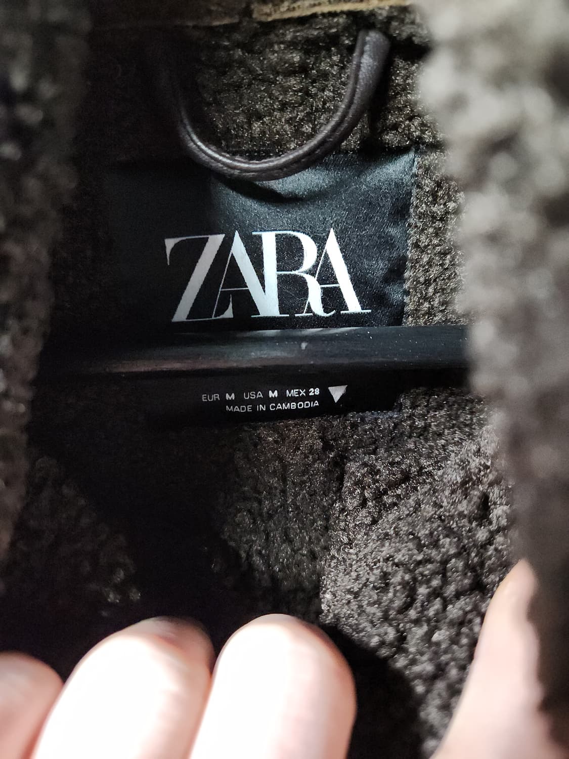 자라 여성 크롭 무스탕 양털 자켓 상품이미지5