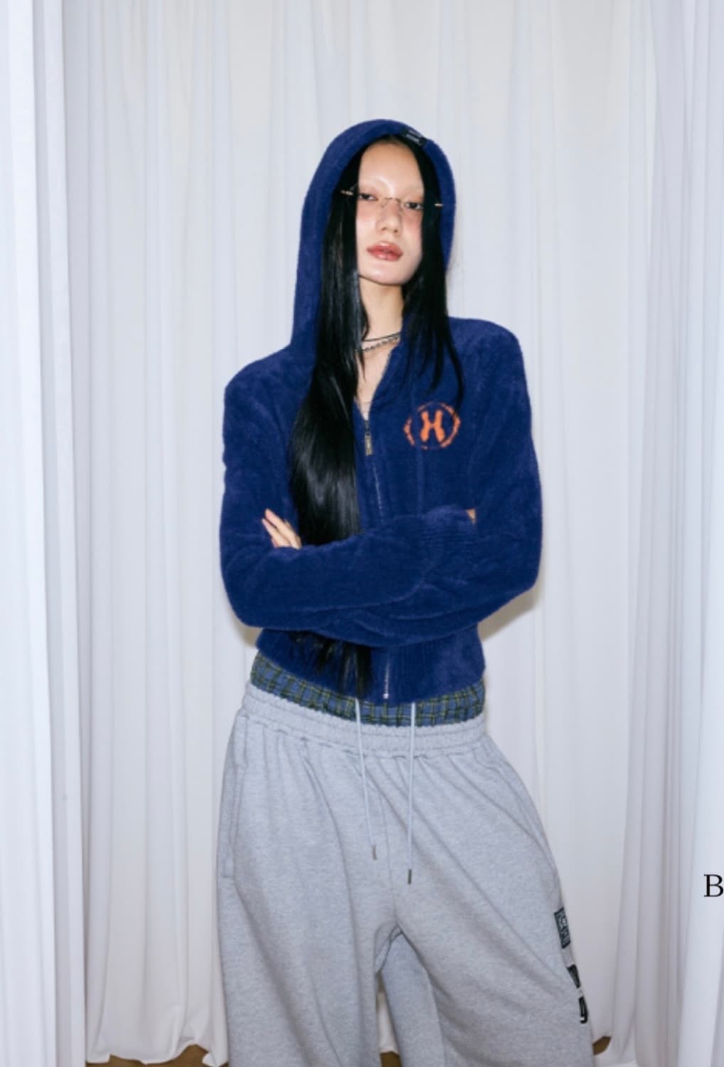 더미스테리어스호텔 퍼 니트 집업 상품이미지2