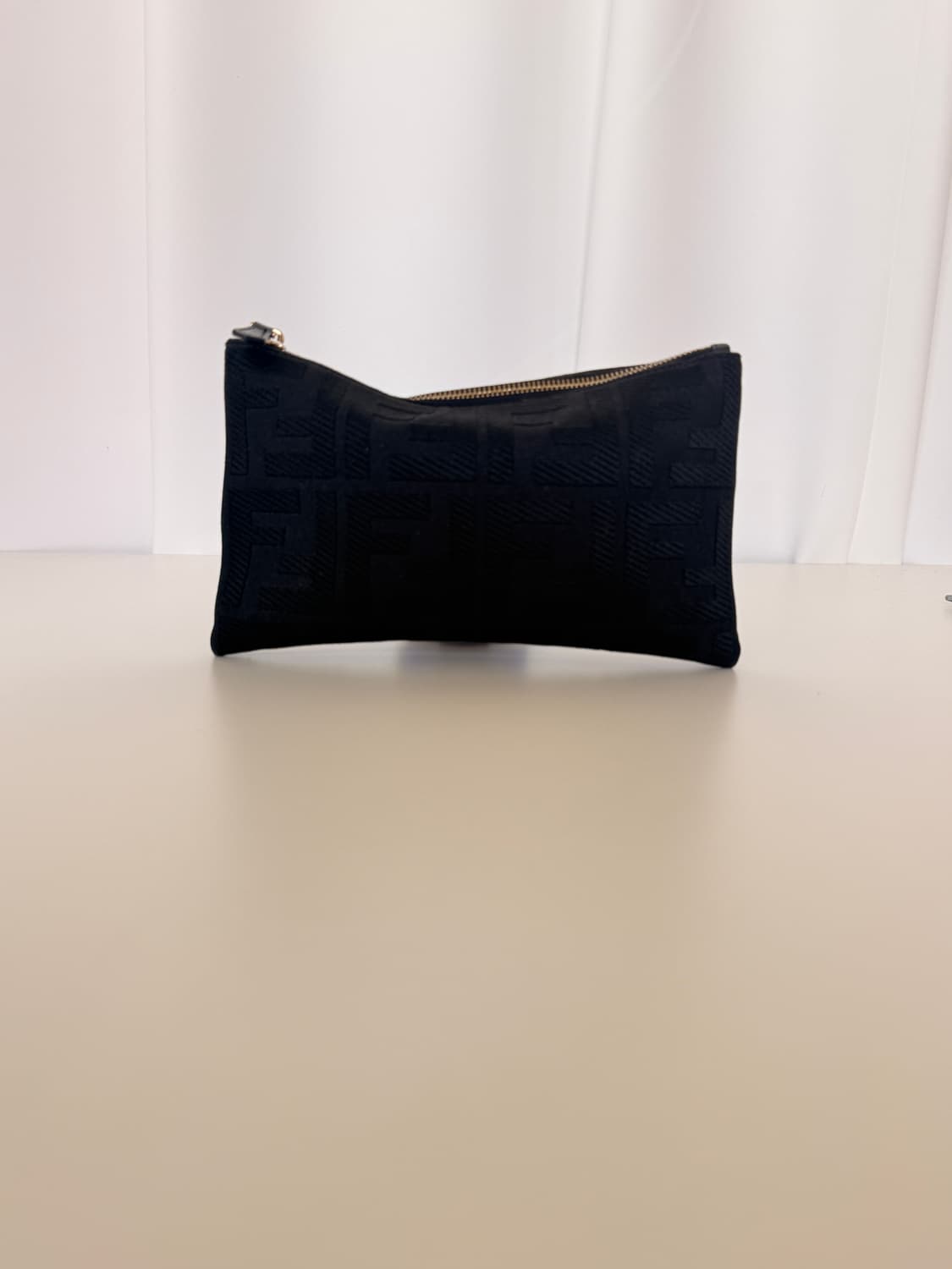 펜디(Fendi) 자카드 파우치 플랫 클러치백 정품 상품이미지2