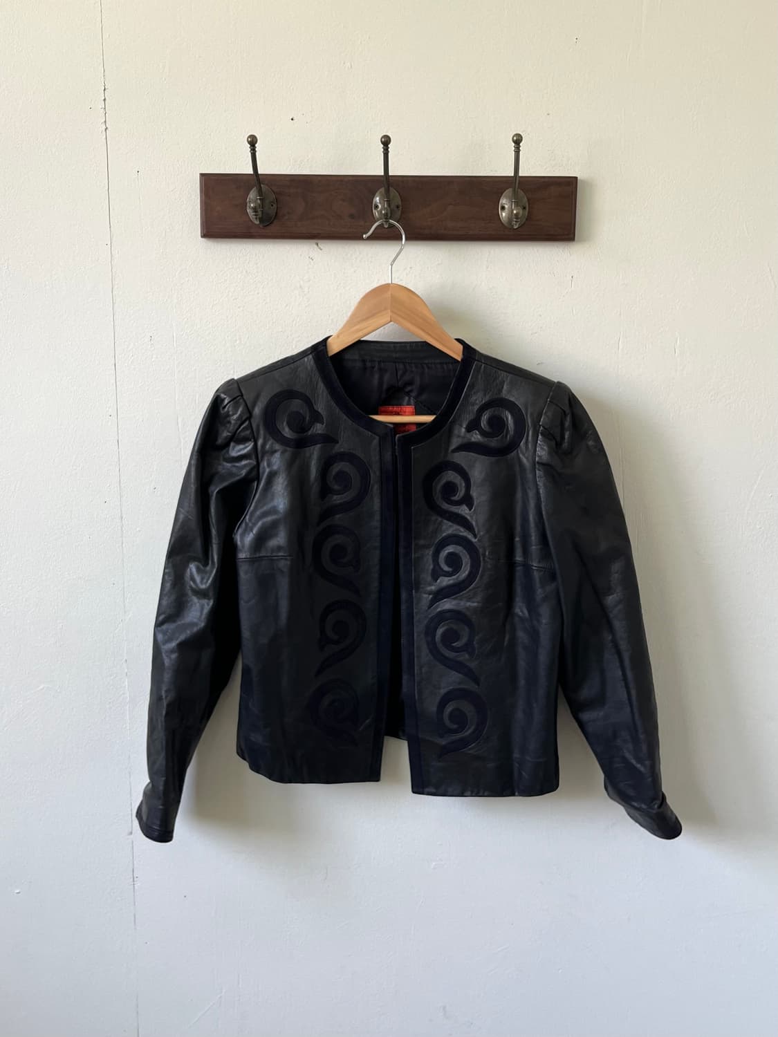 90’s PARIENNE 아라베스크 레더자켓 상품이미지1