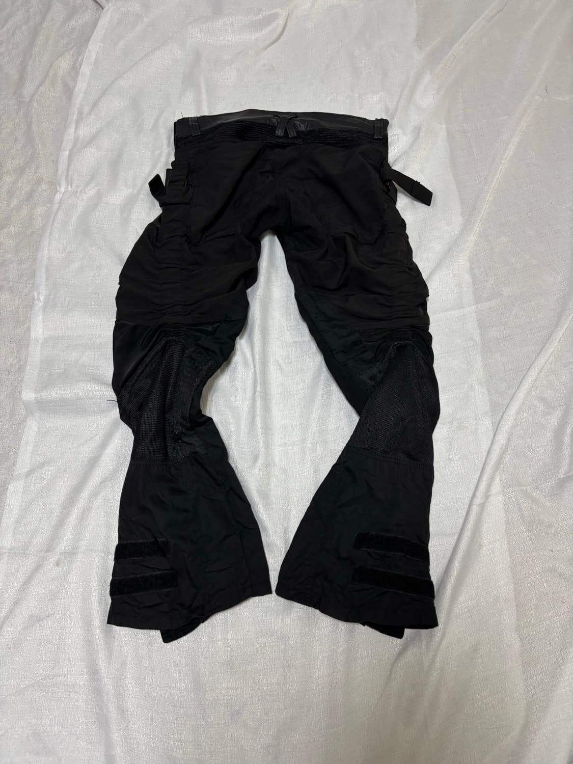 “Field Core”Biker Mesh Detail Pants 상품이미지7