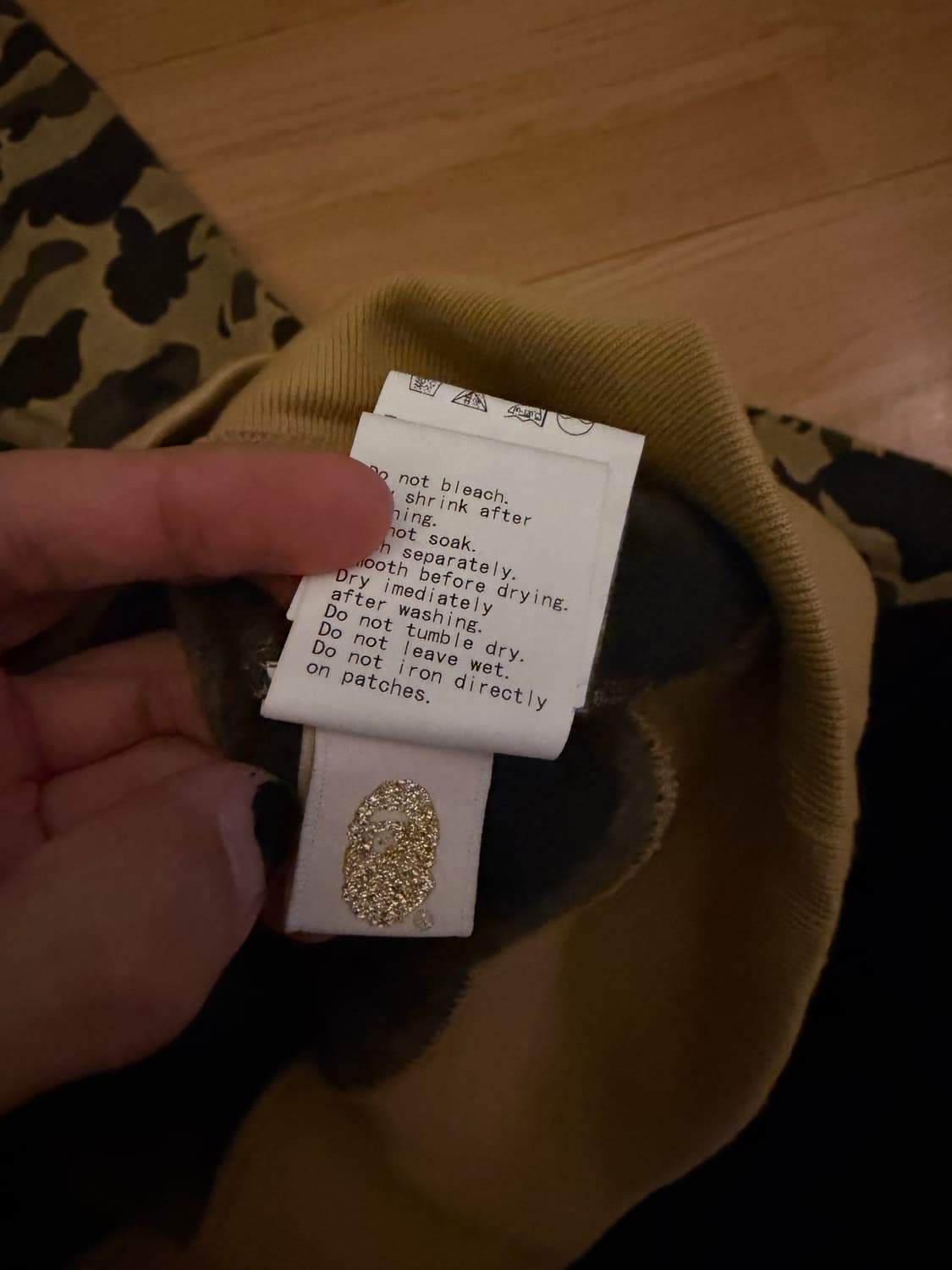 Bape 베이프 카모 맨투맨 상품이미지7