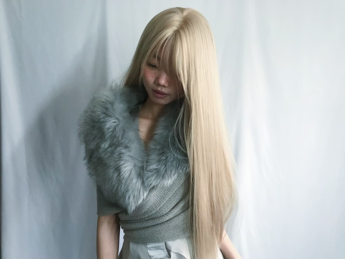Sliver knit fur wide multi shawl 상품이미지2