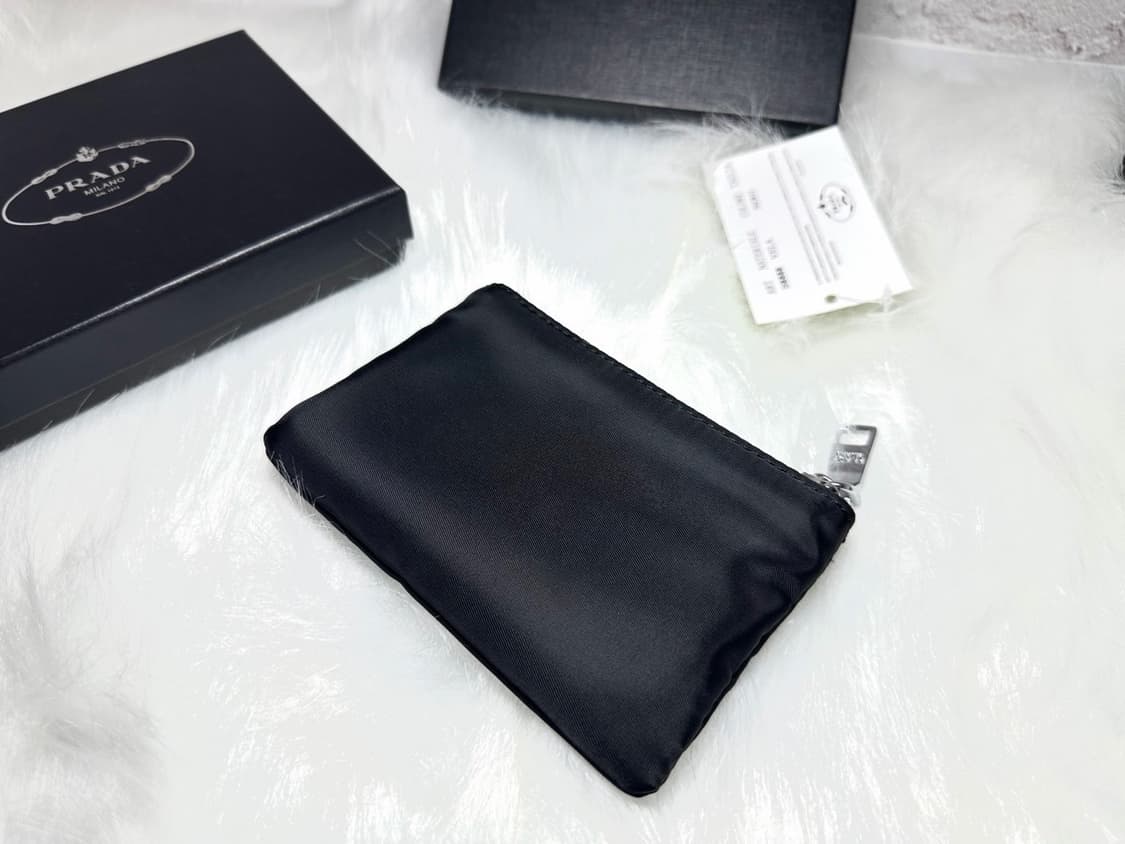 프라다 뷰티 나일론 미니 파우치 동전지갑   상품이미지4