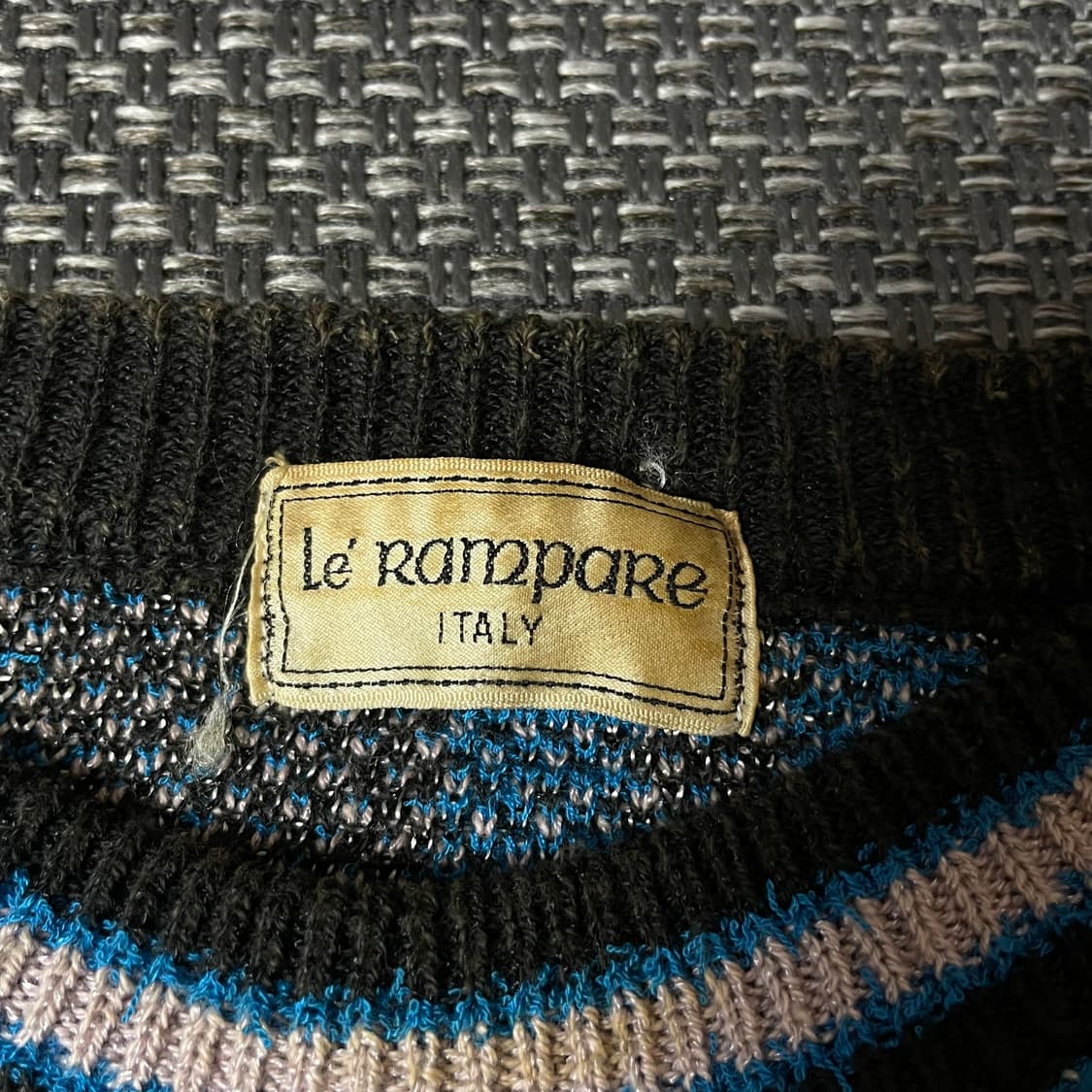 JPN 노르딕 키보드 패턴 반팔 니트 상품이미지4