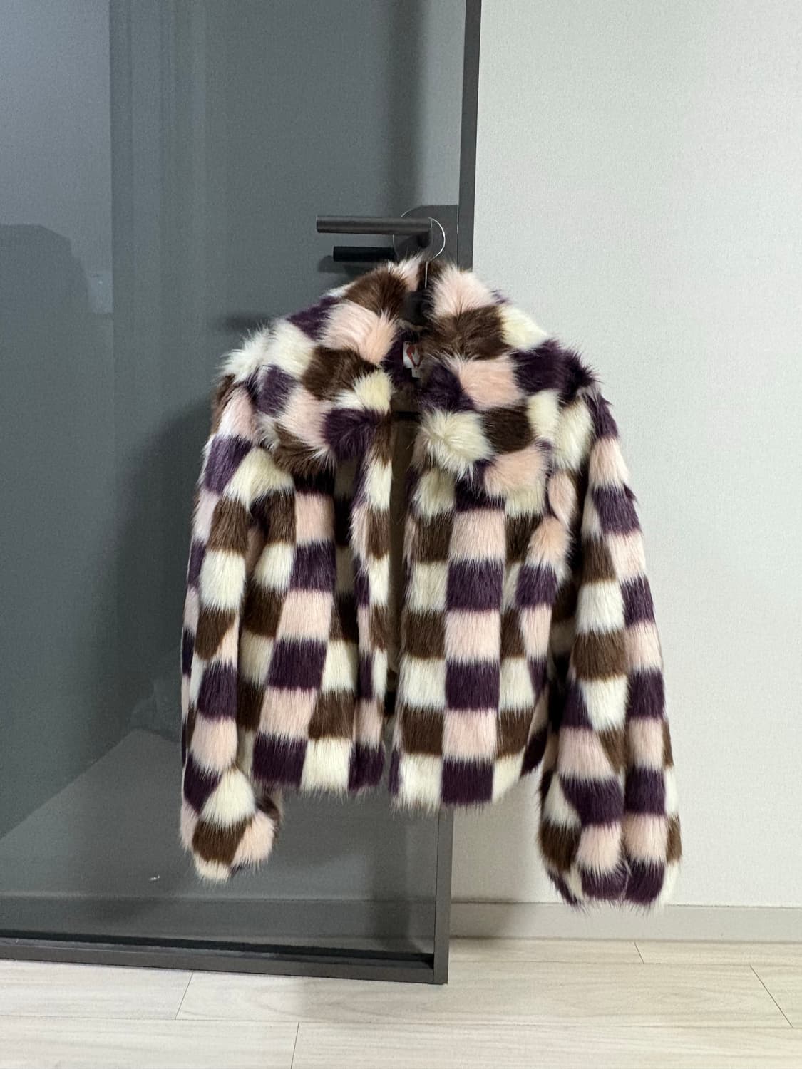 쉬림프 체크 퍼 아우터 8사이즈 상품이미지3