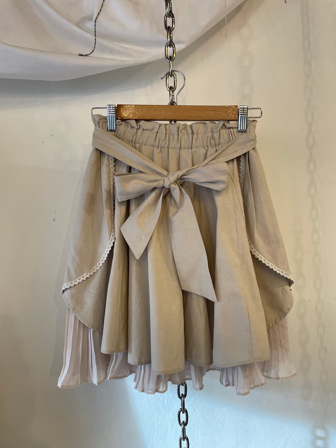 axes femme 엑시즈팜 리본 스트랩 아이보리 스커트 갸루 모리 상품이미지3