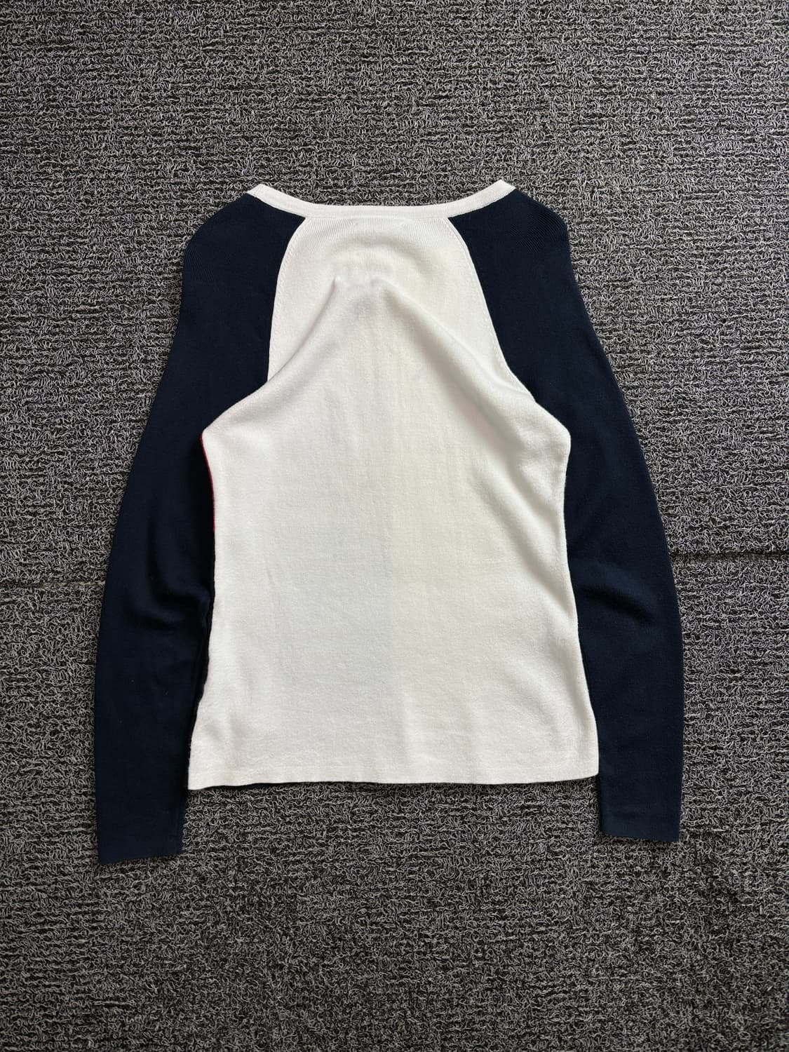 타미힐피거 아카이브 라운드넥 배색 니트 스웨터 2312 상품이미지4