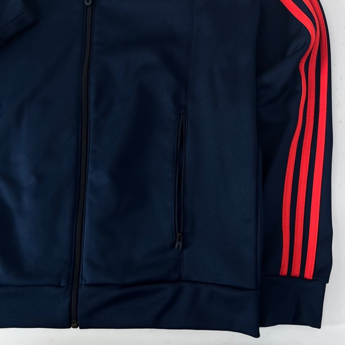 아디다스 트랙탑 상품이미지3