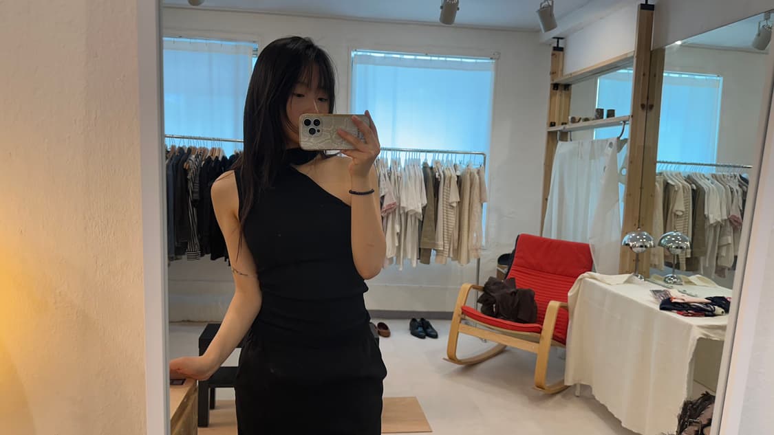 [EGOIST] half shoulder sleeveless 상품이미지3