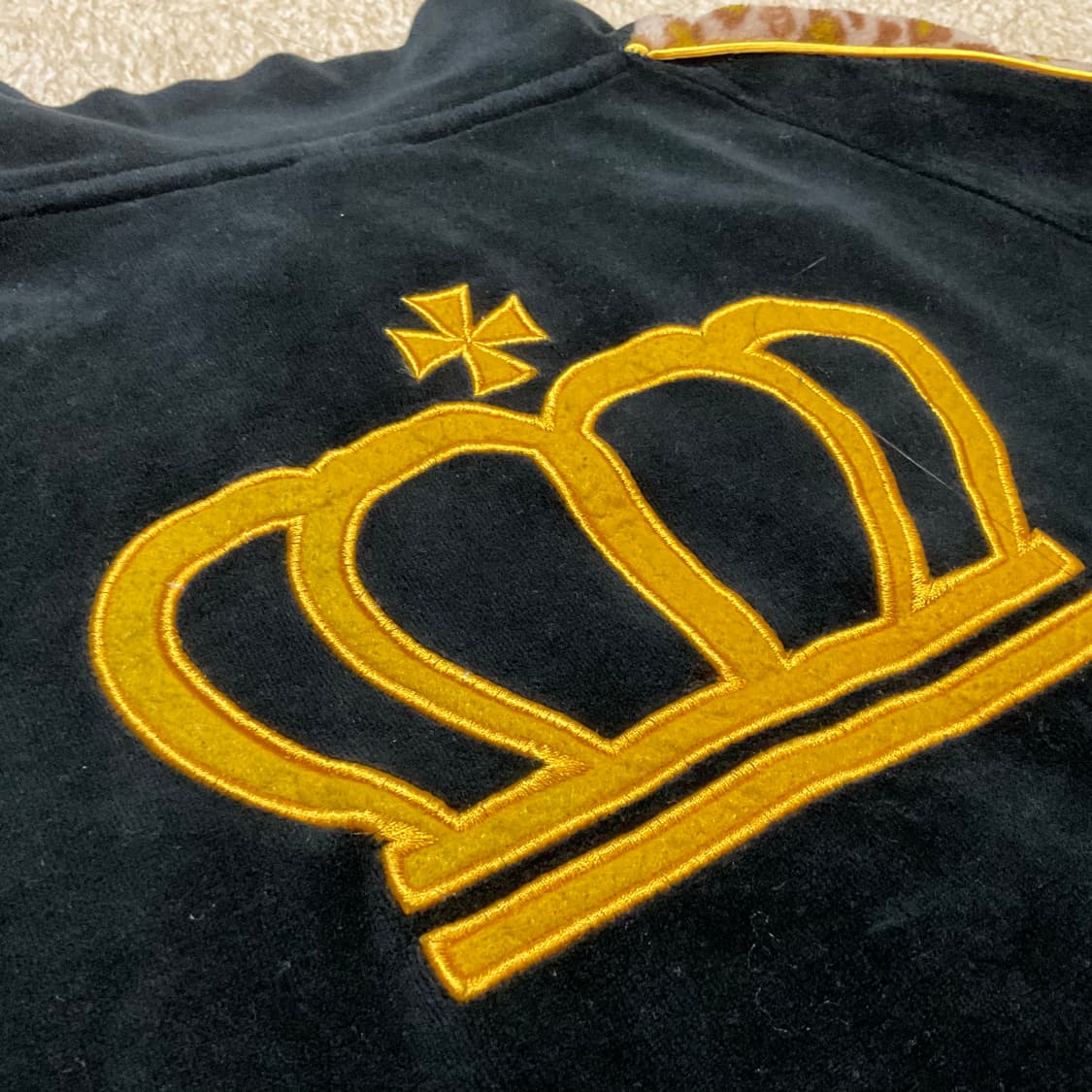 babydoll 벨벳 집업 베이비돌 블랙 트랙 자켓 레오파드 호피 자수 상품이미지6