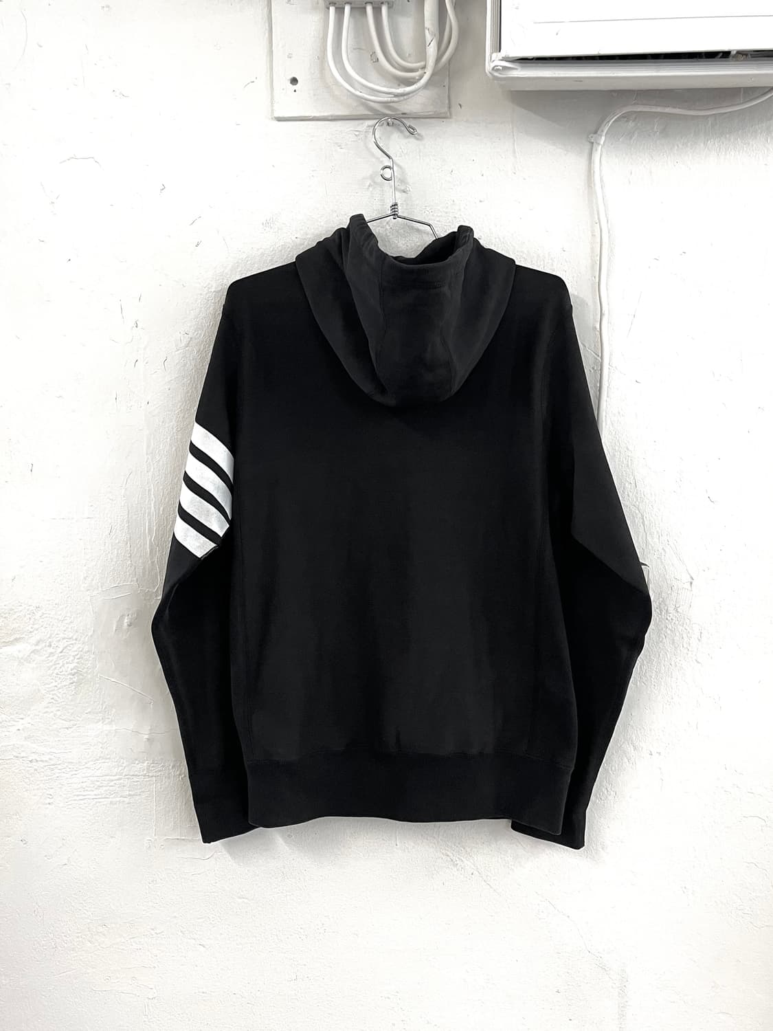 톰브라운 클래식 4선 후드 집업 상품이미지8