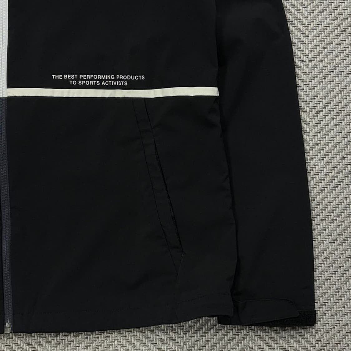 다이나핏 로고 바람막이 v2640 상품이미지6