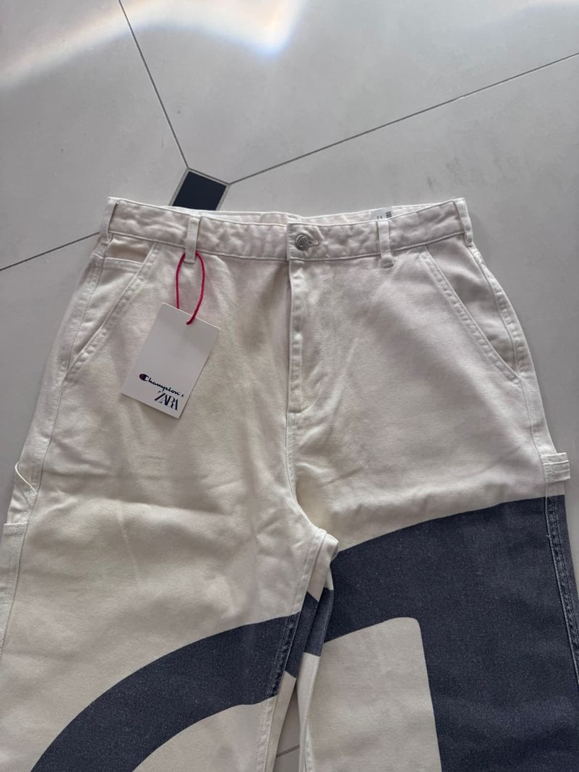 LOGO PANTS 대조적인 로고 팬츠 상품이미지3