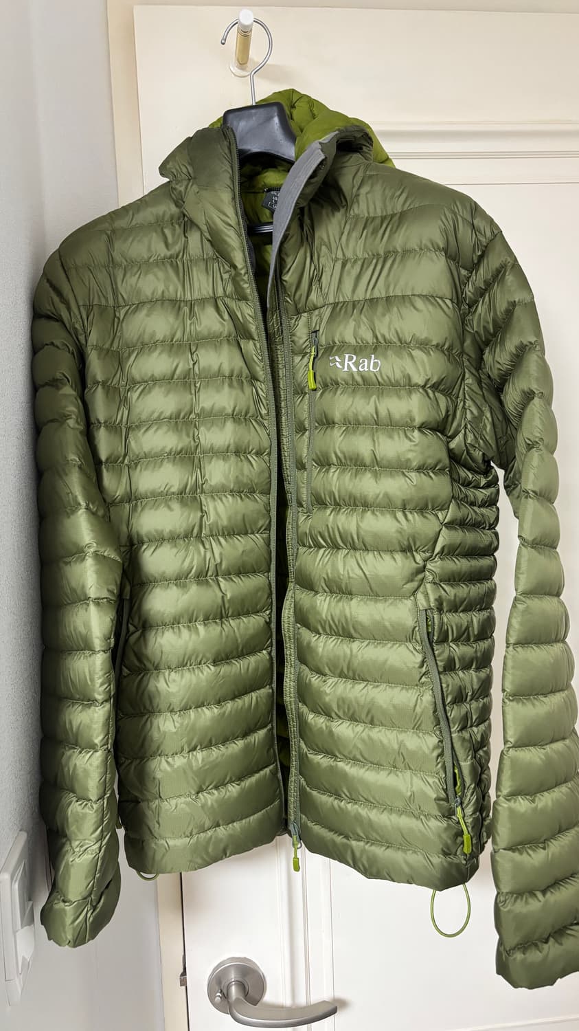 Rab 랩 경량패딩 상품이미지1