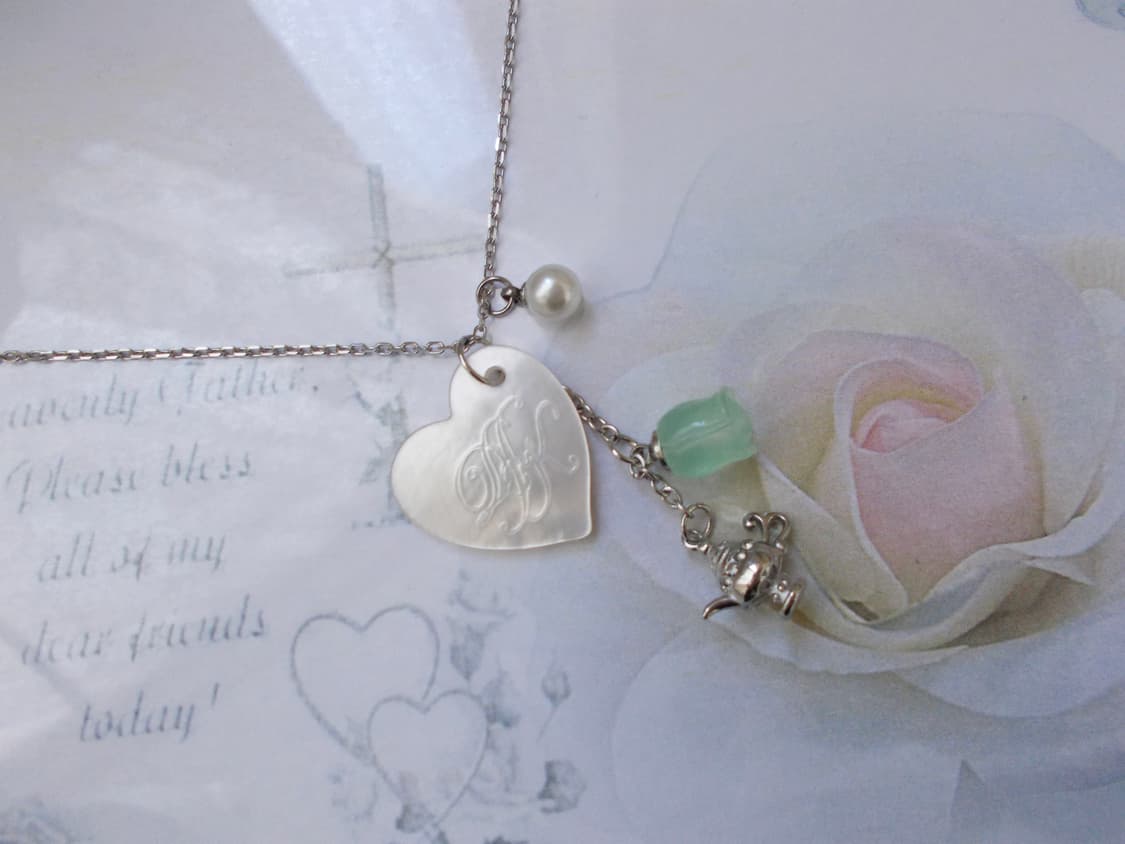 Love Antique Time Necklace 앤틱 써지컬 목걸이 상품이미지1