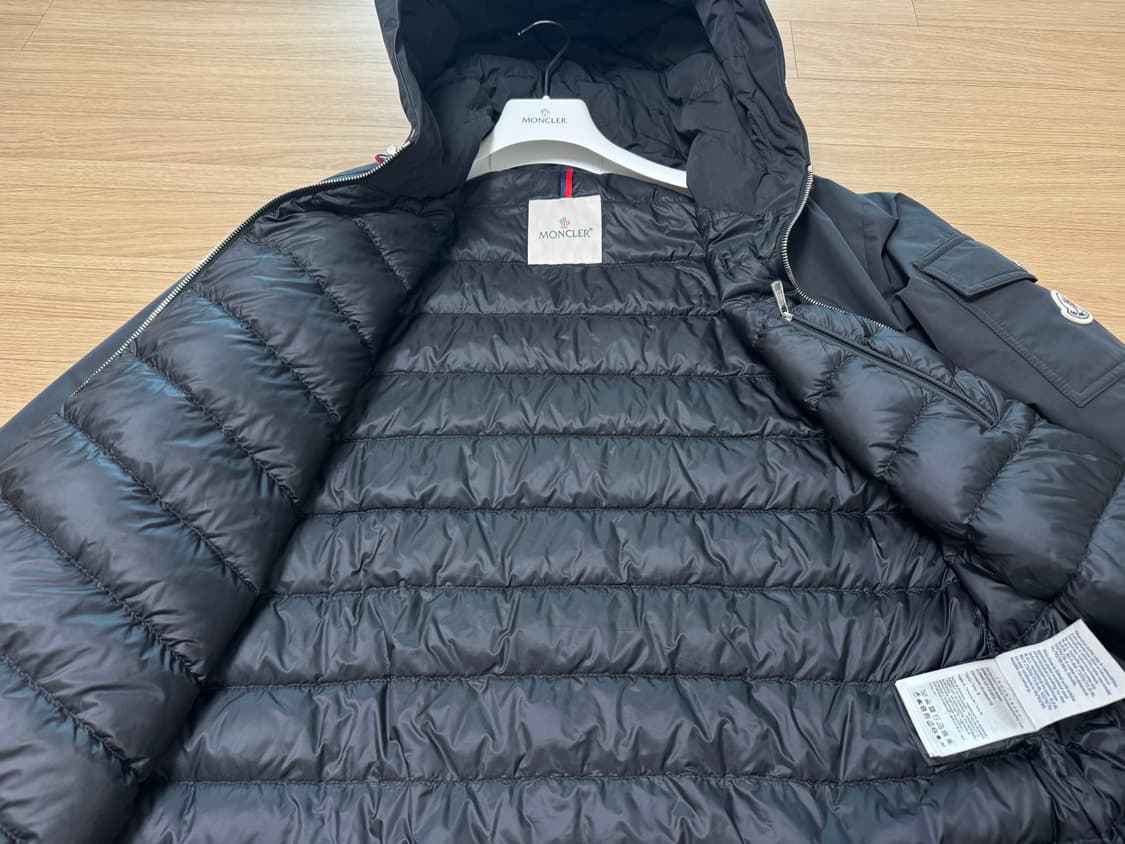 몽클레어 패딩 점퍼  상품이미지5