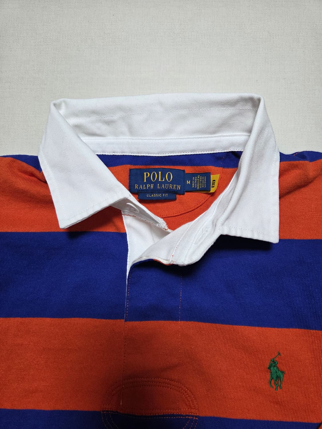 폴로 랄프로렌 25FW 클래식핏 미듐사이즈 럭비스트라이프 판매합니다. 상품이미지1