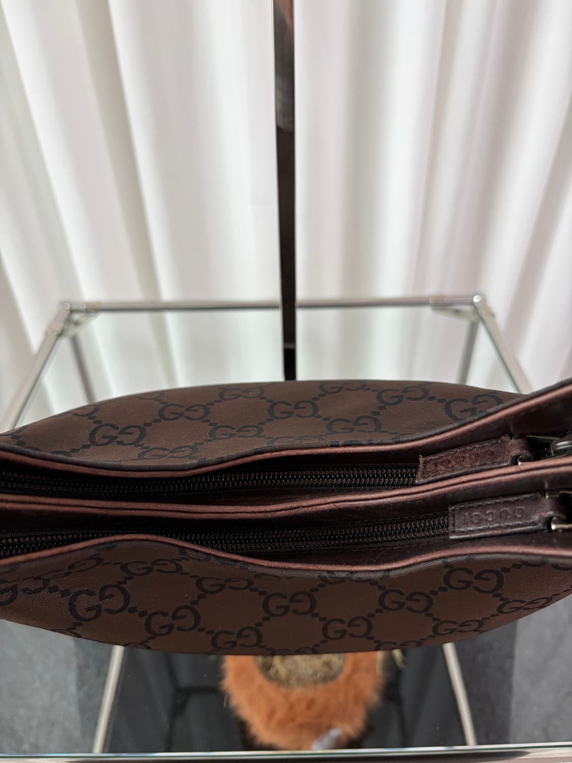 구찌 x 톰포드 GG 스틸 핸들 숄더백 상품이미지5