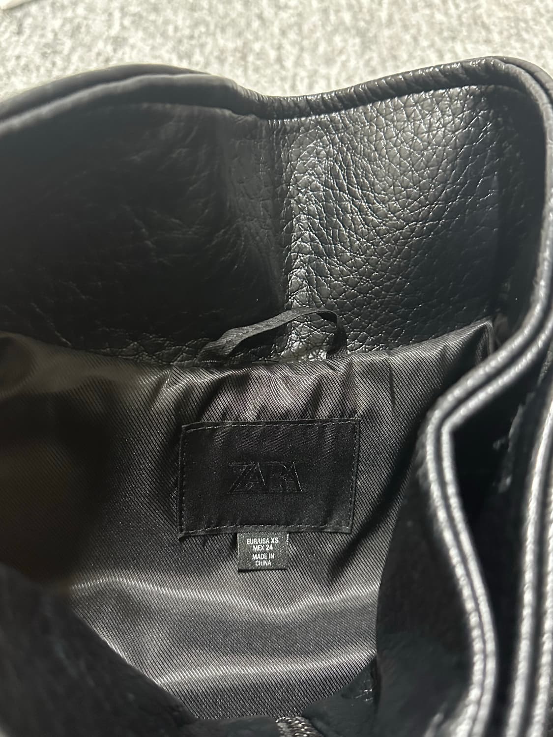 자라 zara 페이크 레더 가죽자켓 xs 상품이미지4