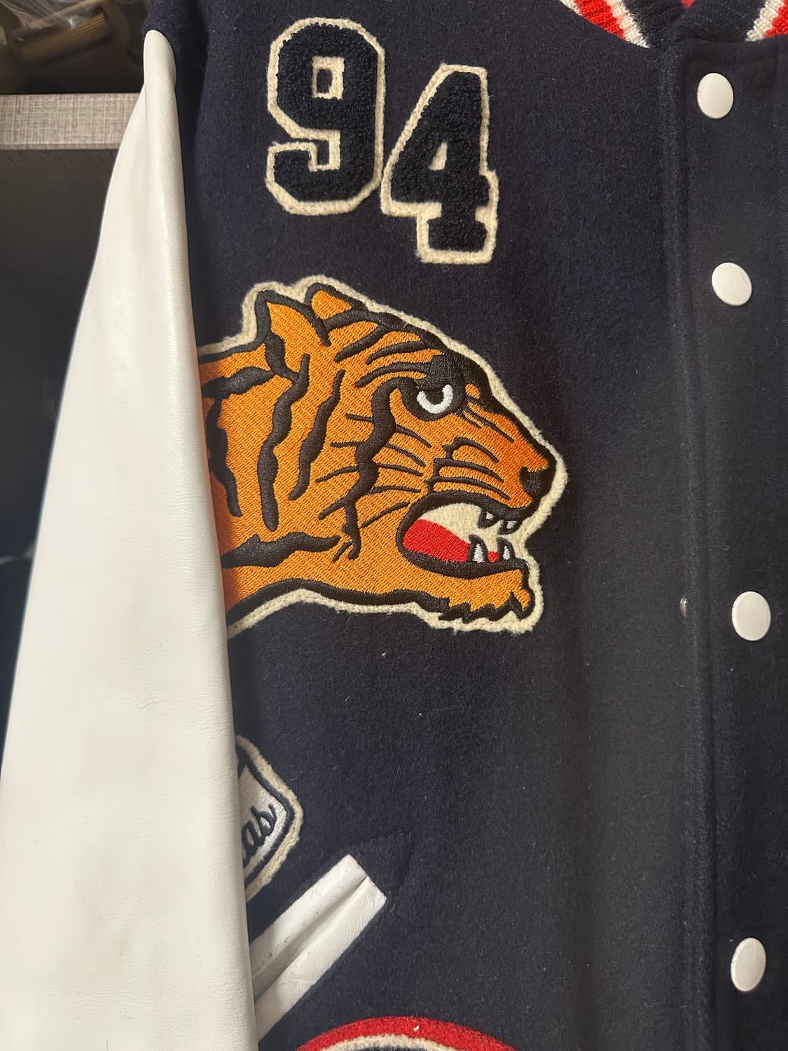 supreme 2009fw tiger varsity jacket 상품이미지2