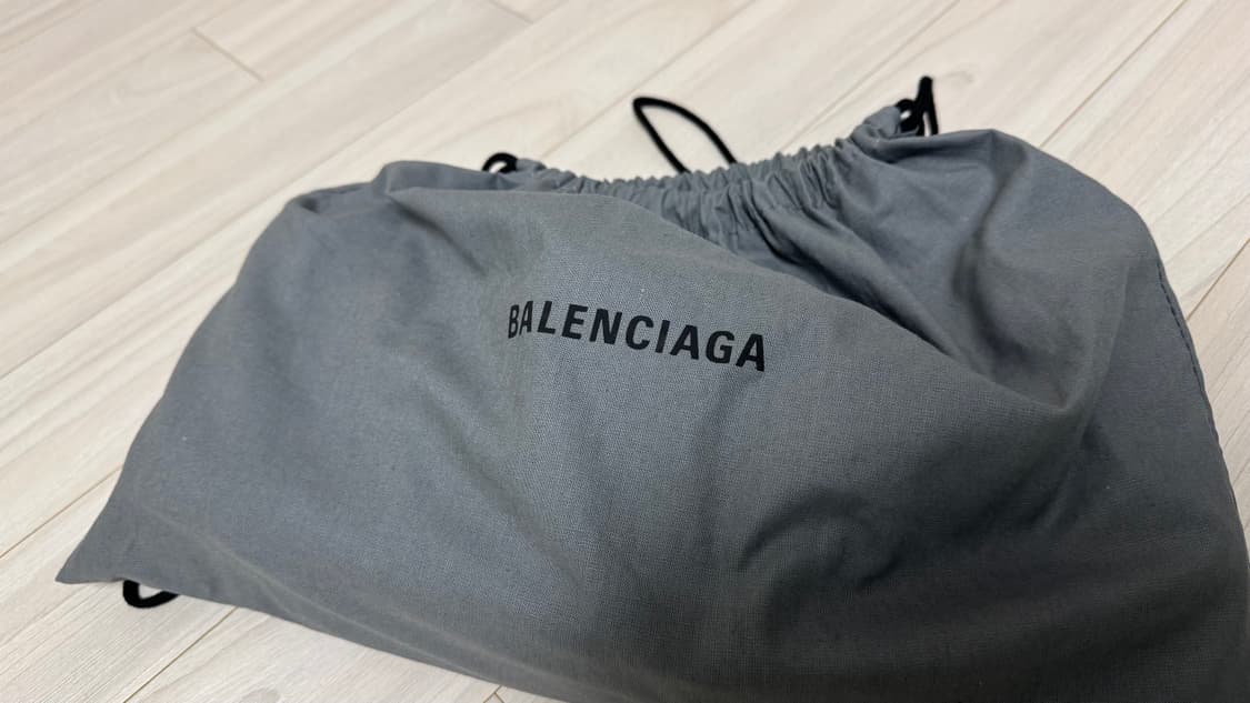 [OS] 발렌시아가 르 카골 플랩백  (크로스백) XS 실버 글레이 상품이미지9