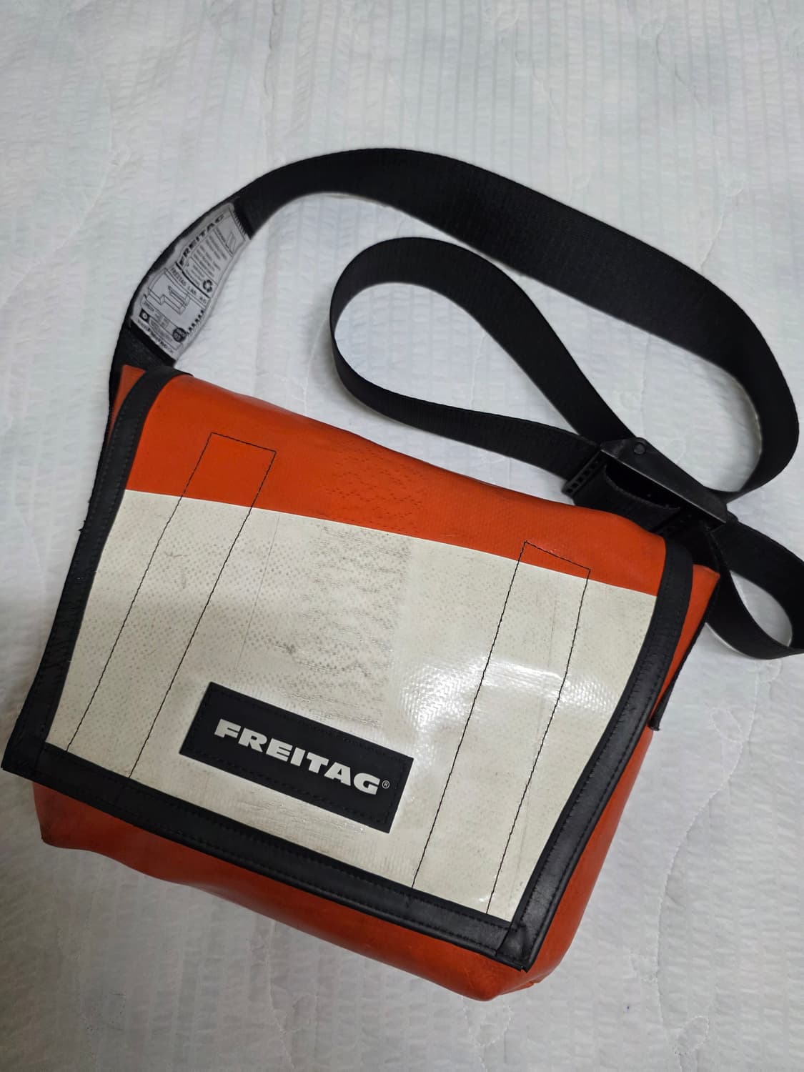 프라이탁 라씨 가방 크로스백 오랜지색 사용감O FREITAG 백 상품이미지2
