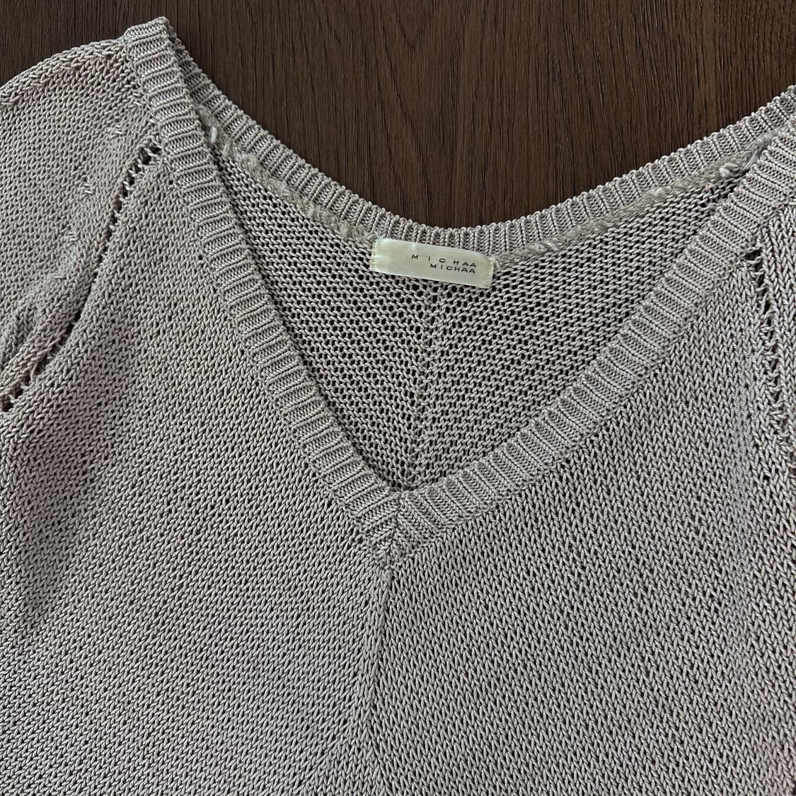 V-neck Net Knit 상품이미지3