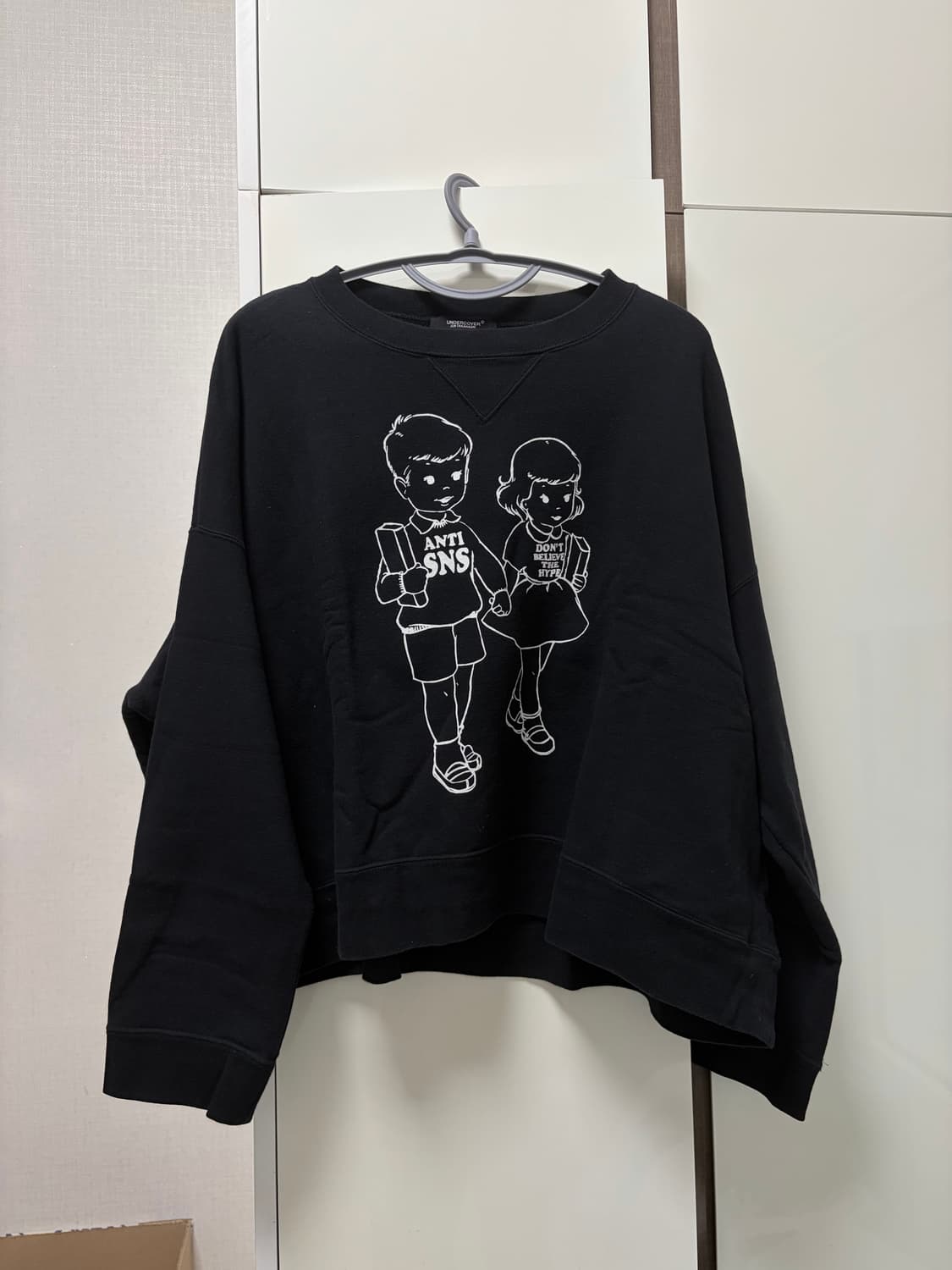 언더커버 anti sns 맨투맨 상품이미지1