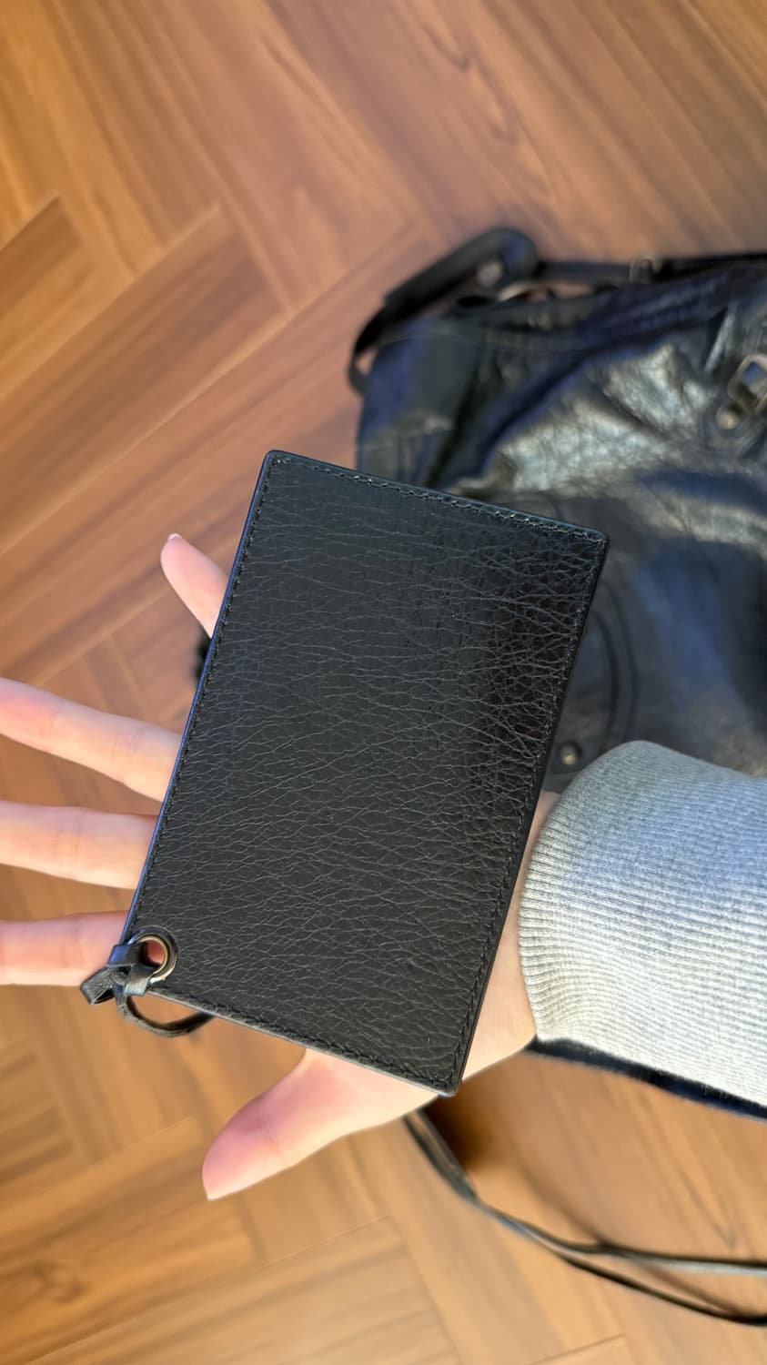 발렌시아가 시티 모터백 미디움 블랙 흑장 상품이미지4