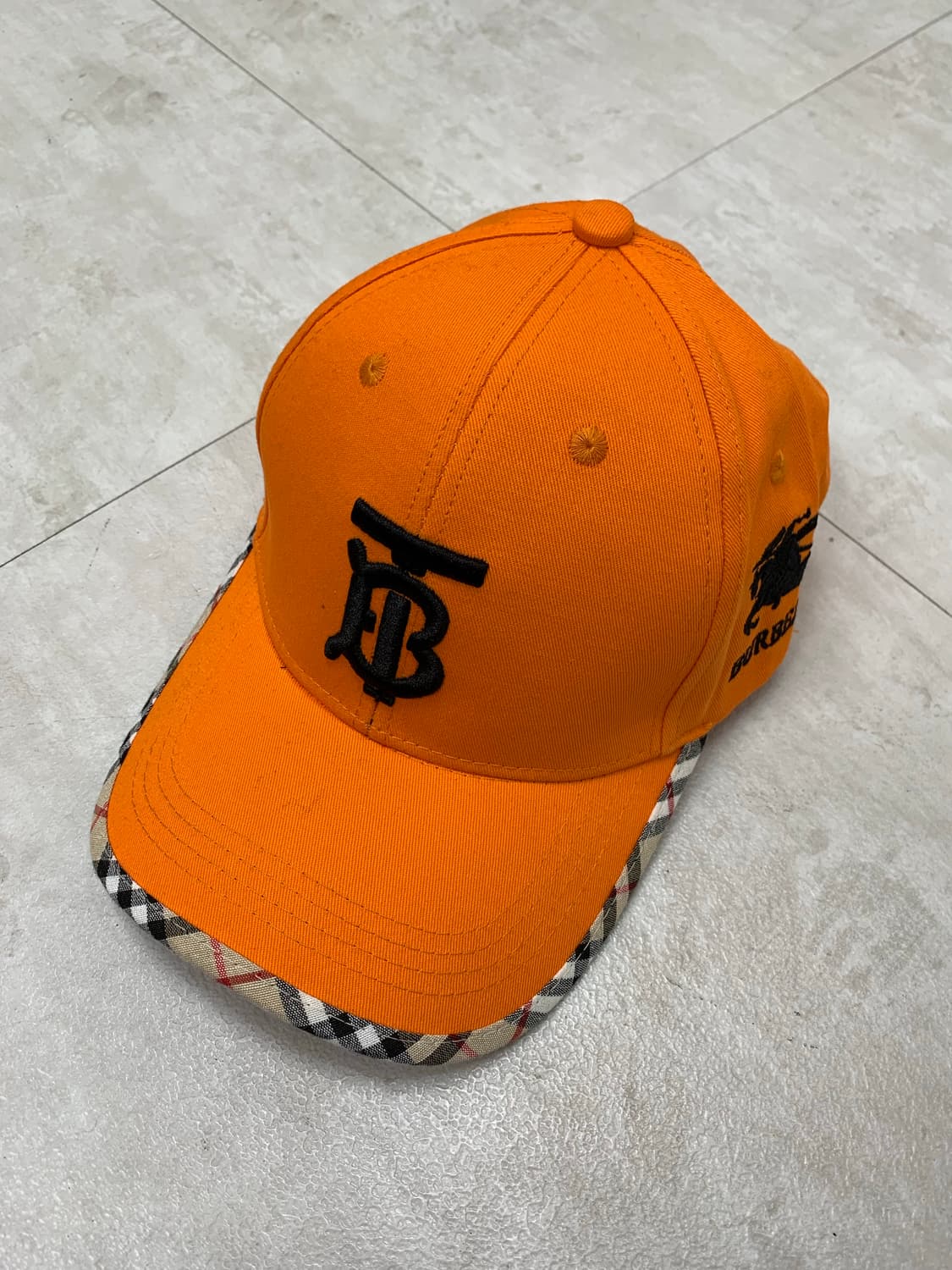 버버리 형광 주황 볼캡 #292 상품이미지1