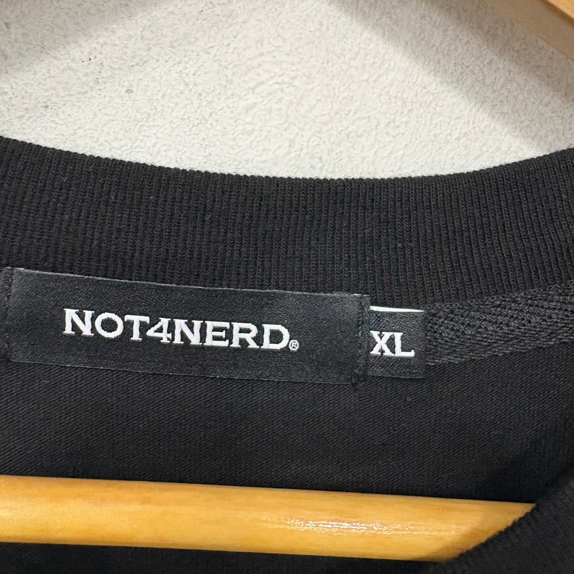 낫포너드 썬더 블러 로고 티셔츠 상품이미지3