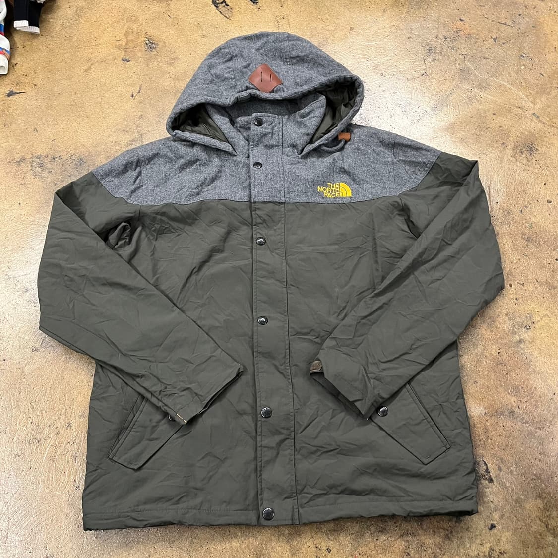 [정품/105] 노스페이스 후드 야상 바람막이 자켓 카키 회색 b15 상품이미지2